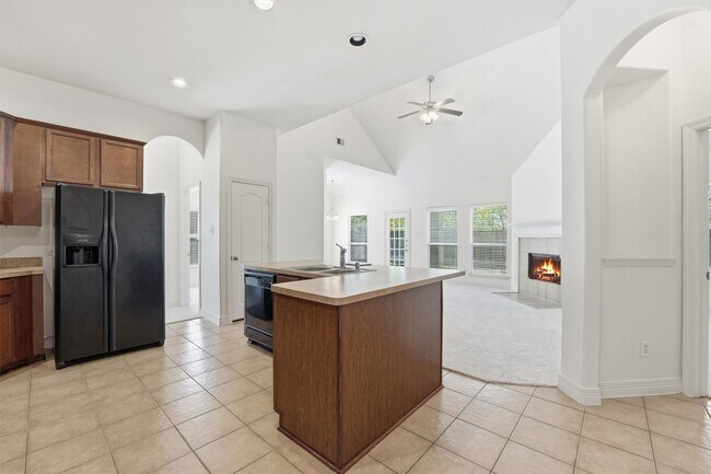 Building Photo - 21654 Horseshoe Dr