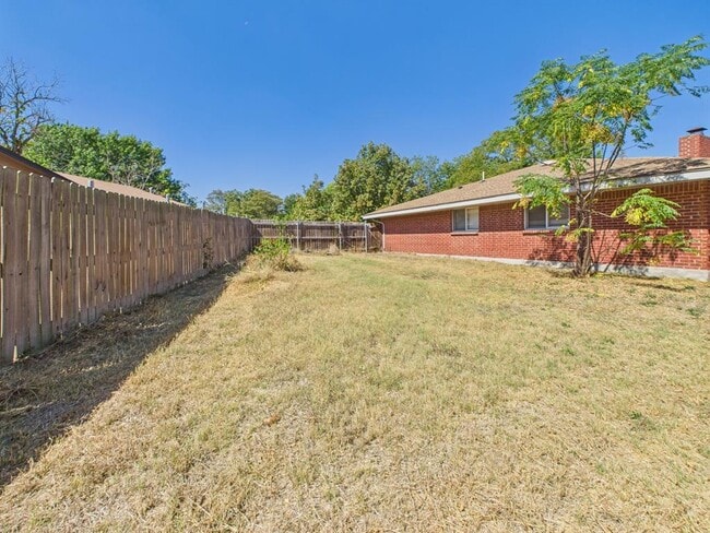 Building Photo - 11603 Gunsmoke Cir