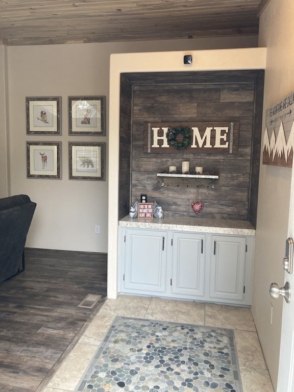 Building Photo - 3239 Pine Needle Dr