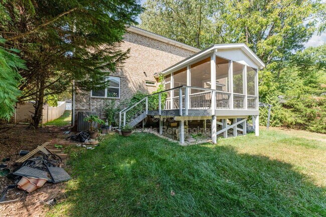 Building Photo - 139 Brackenbury Ln