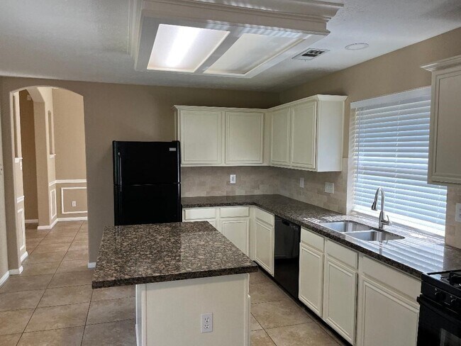 Building Photo - 21114 Brookrock Cir