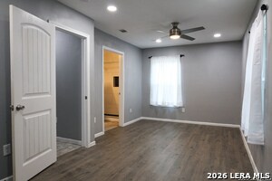 Building Photo - 75 Storeywood Dr