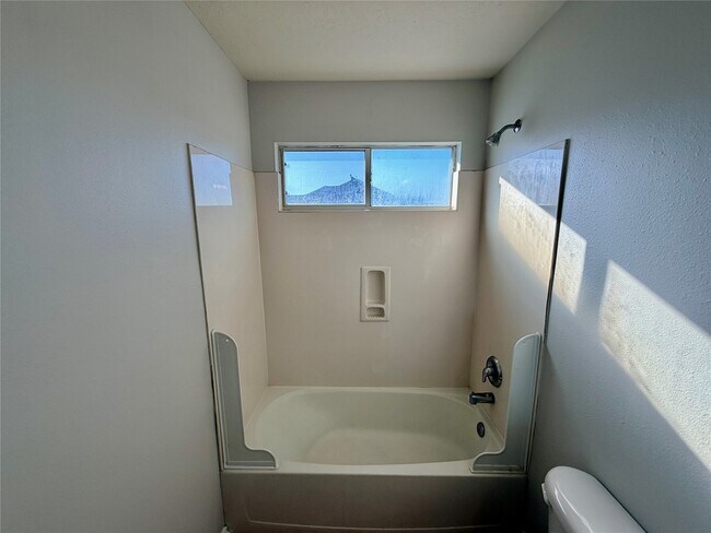 Building Photo - 9011 Aspen Trace Ln