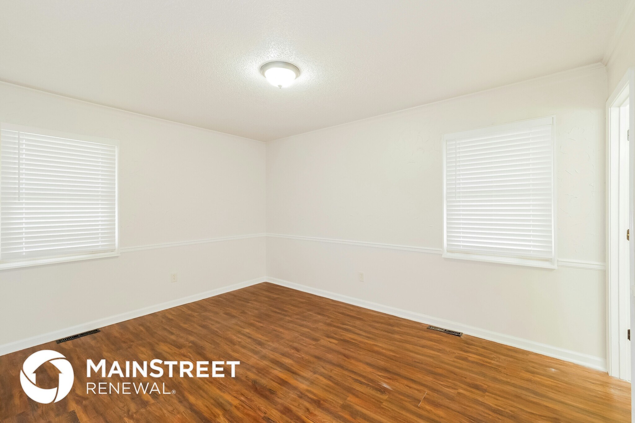 Building Photo - 2808 SE 2 St