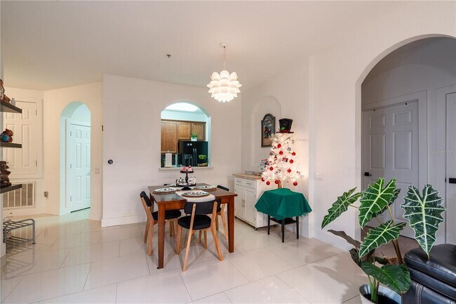 Building Photo - 3344 Robert Trent Jones Dr
