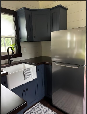 Building Photo - 37 Park Ave