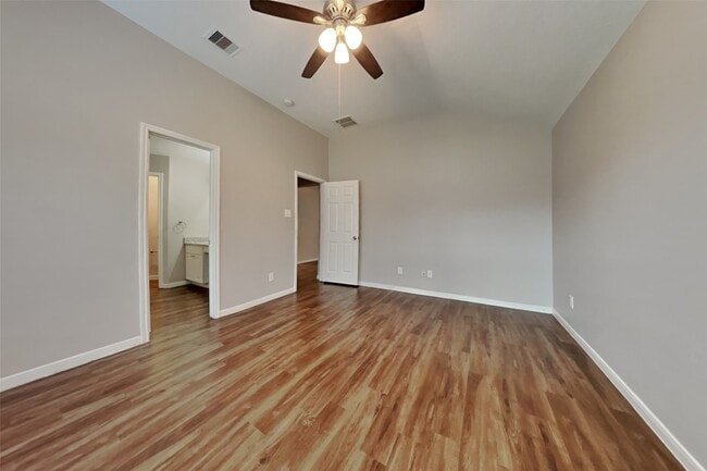 Building Photo - 16716 Foursquare Dr