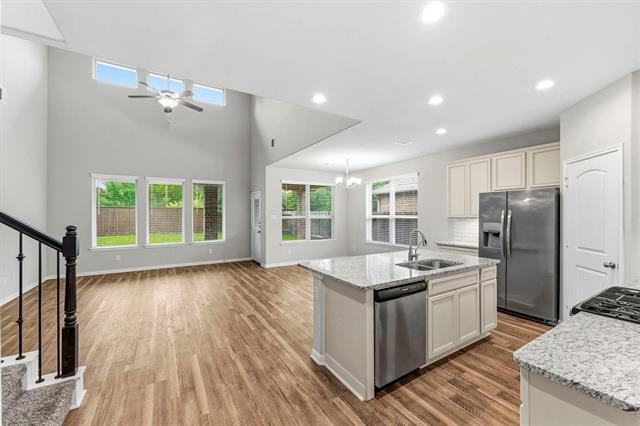 Building Photo - 12173 Pearl Bay Ln