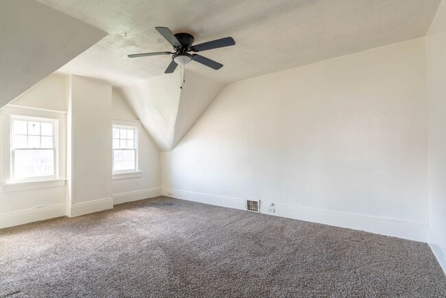 Building Photo - Stunning 1910 Historic Home