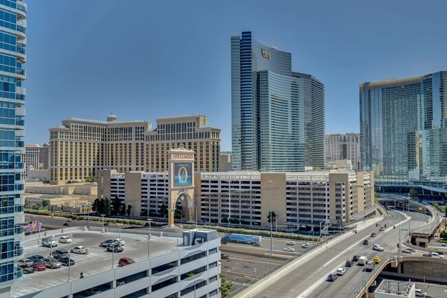 Building Photo - Fully Furnished 2 Bedroom 2 Bath High Rise with Strip Views