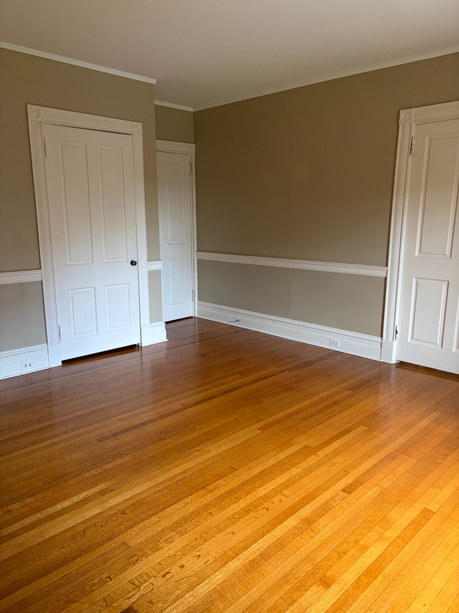 Room 3 one closet - 7709 Cherokee St