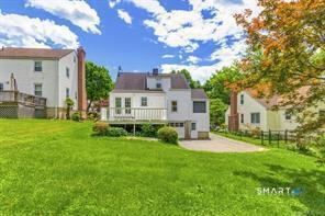 Building Photo - 98 Woodmere Rd