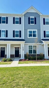 Building Photo - 4165 Chelsea Mnr Cir