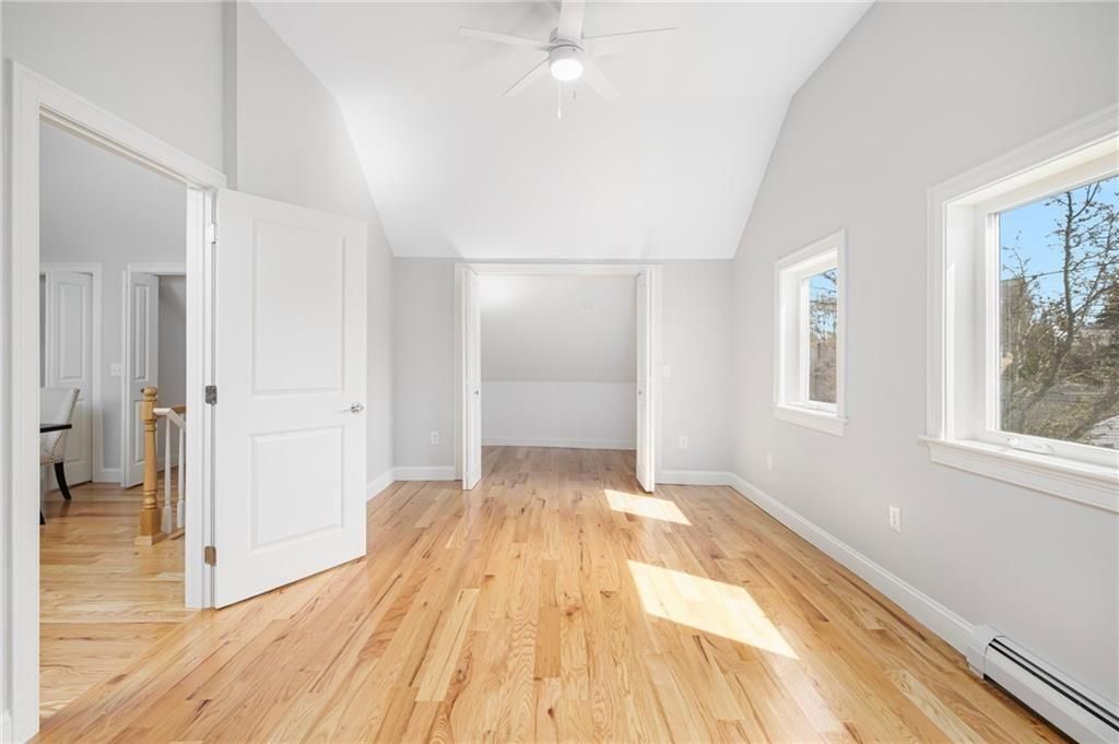 Building Photo - 148 Evergreen St