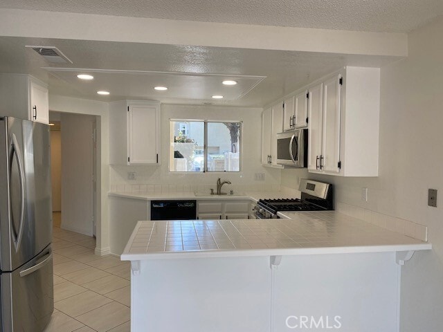 Building Photo - 26941 Stonehaven