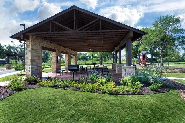 Building Photo - 9000 Gage Dr