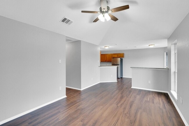 Building Photo - 2520 Fatima Ave