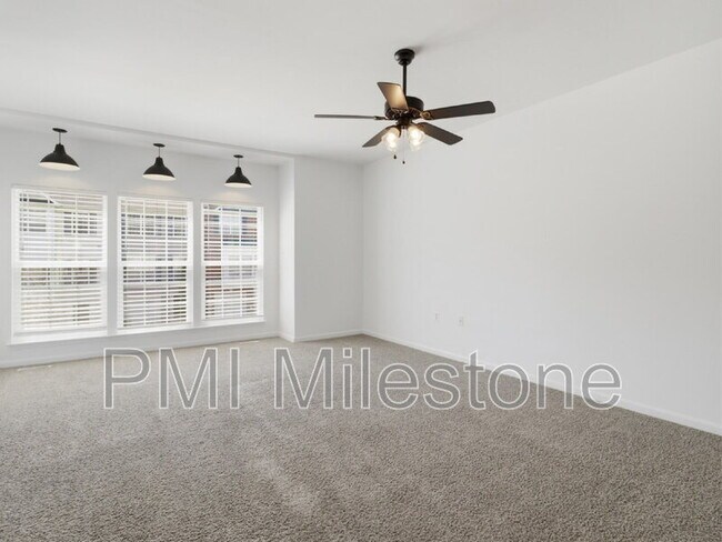 Building Photo - 47 Hokes Run
