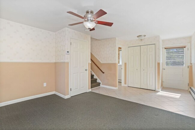 Building Photo - 115 Lucille St
