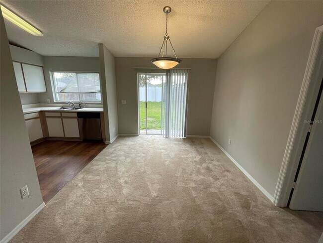 Building Photo - 12115 Feldwood Creek Ln
