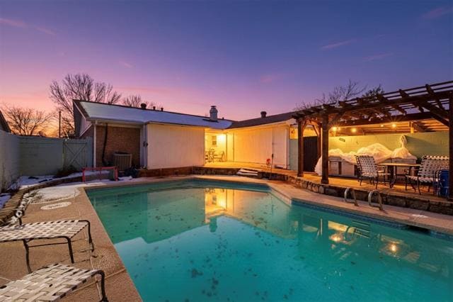 Building Photo - 3401 Hillsdale Ln