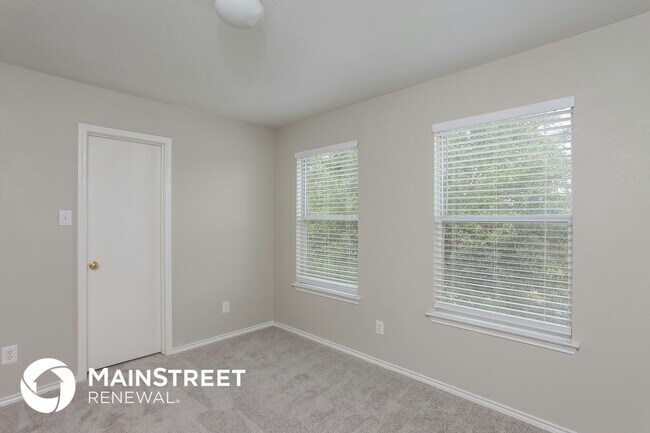 Building Photo - 105 Brahma Way