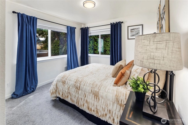 Building Photo - Spacious 2 bedroom 1 bath Magnolia