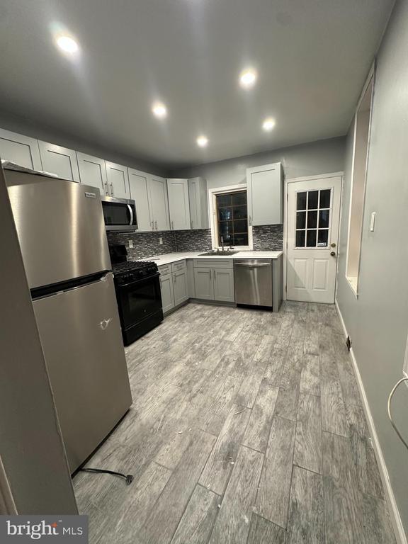 Building Photo - 2812 Emerald St