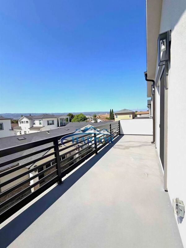 Building Photo - 2126 238th St
