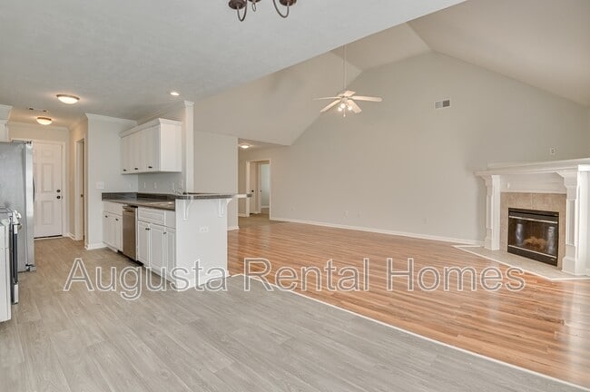 Building Photo - 409 Urial Dr