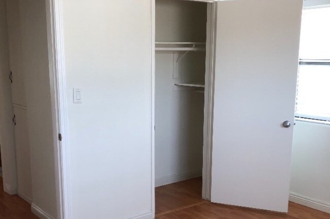 Bedroom 2 - 5937 1/2 Buffalo Ave