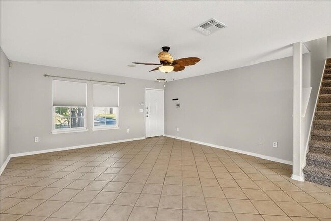 Building Photo - 2110 Encino Dr