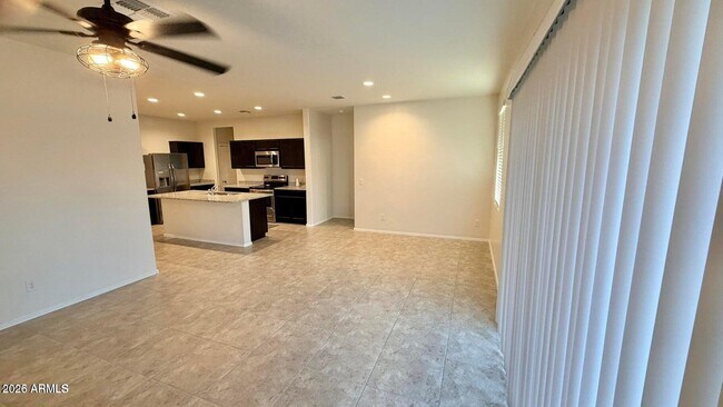Building Photo - 36439 Pampoloma Ave
