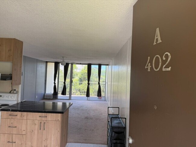 Building Photo - Beautiful Setting for this Two Bedroom, One Bath Unit Only Minutes Away from Wheeler AB and Schof...
