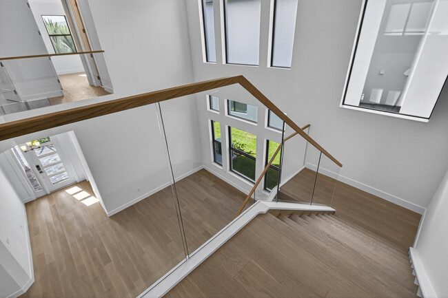 Building Photo - 9361 Sunflower Mdw Rd