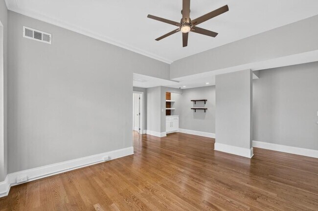 Building Photo - 30 5th St NE