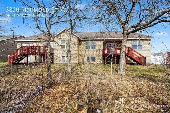 Building Photo - 3820 Richmond St NW