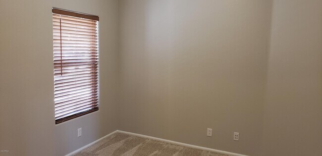 Building Photo - 44326 Caven Dr