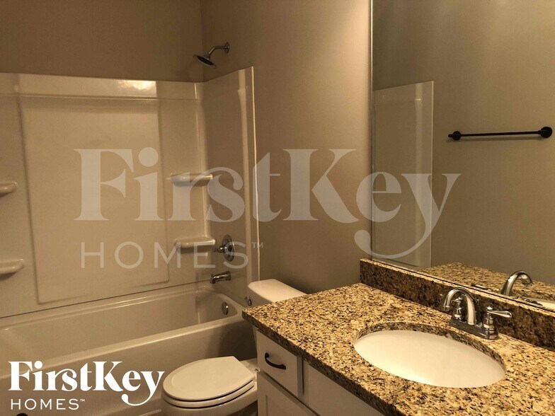 Building Photo - 269 Union Station Dr