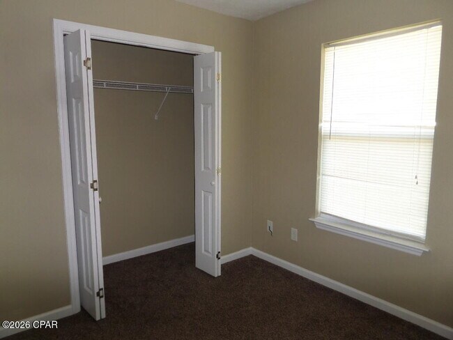 Building Photo - 6321 Winona St