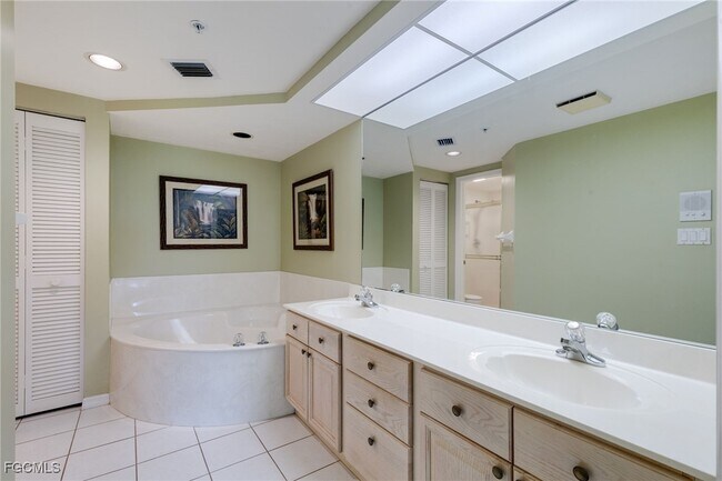 Building Photo - 3331 Crossings Ct