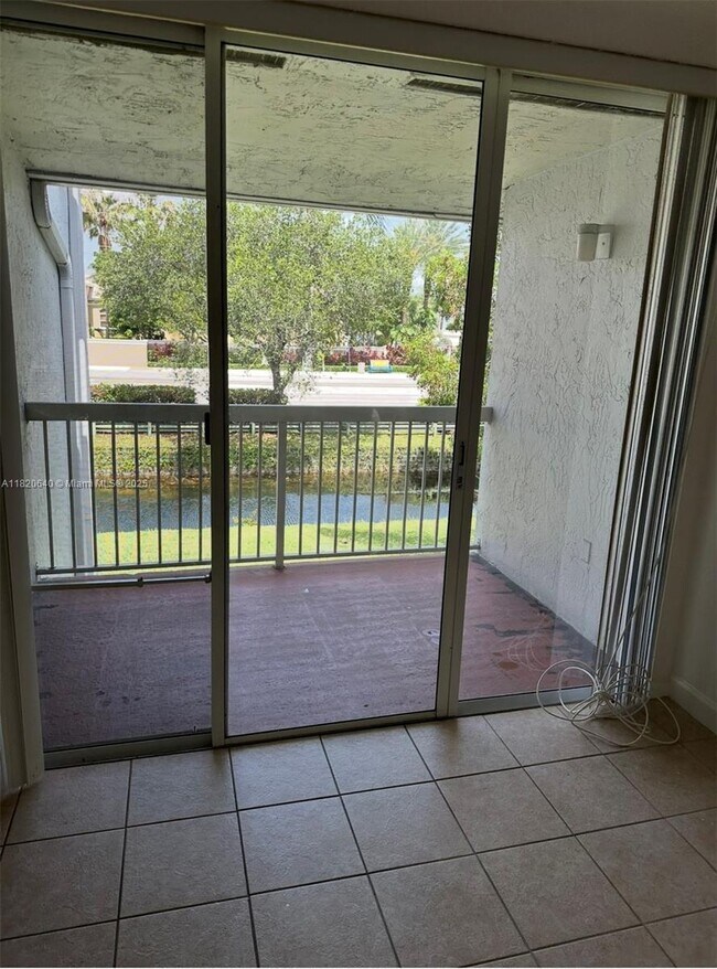 Building Photo - 4659 NW 97th Ct
