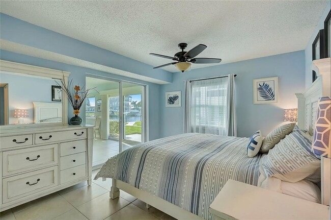 Building Photo - 4518 Garnet Dr