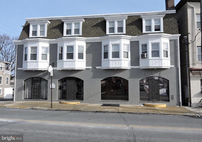 Building Photo - 17 N 23rd St