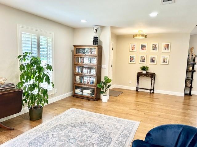 Building Photo - 2716 Glencliff Dr