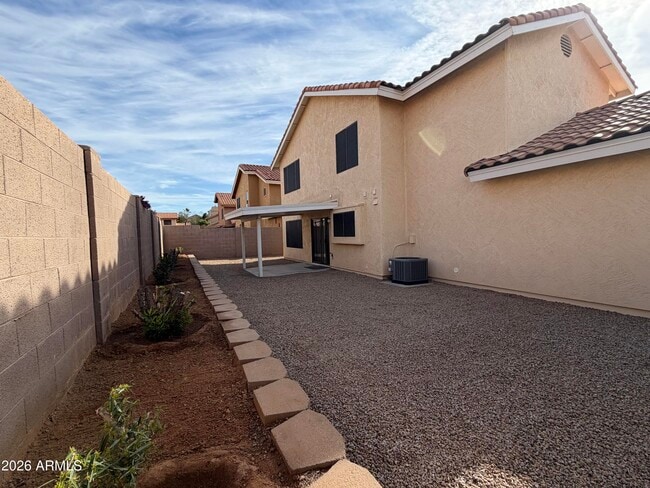 Building Photo - 4434 E Annette Dr