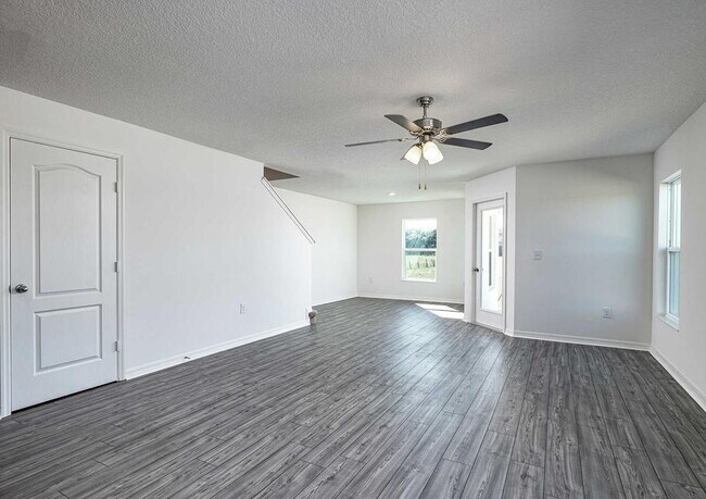 Building Photo - 5336 Companion Ln