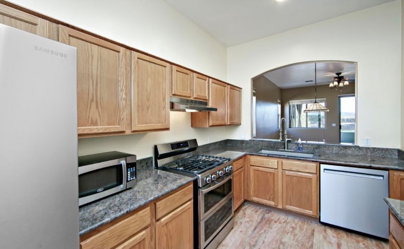 Building Photo - 6986 E Yellowglen Dr