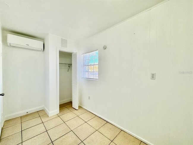 Building Photo - 1302 E New Orleans Ave