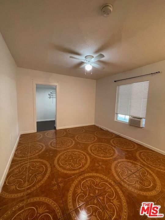 Building Photo - 604 Eye St